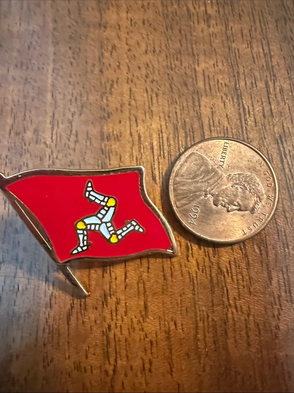Flag of the Isle of Man Triskelion Lapel Pin